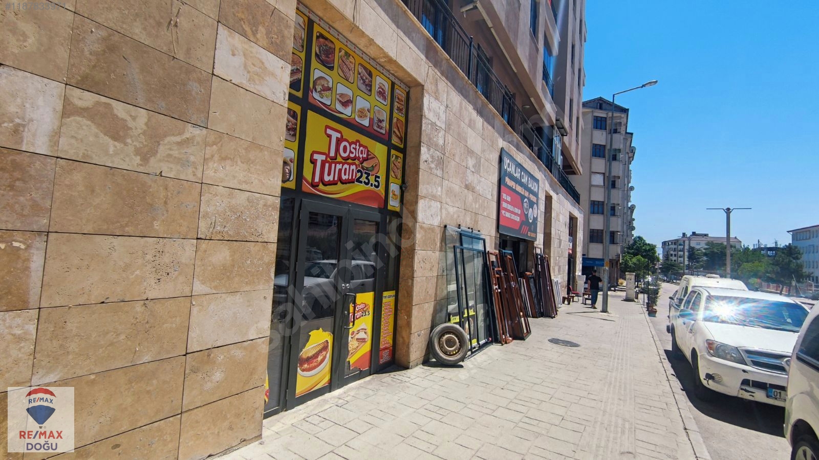 REMAX DOĞU'DAN RÜSTEM PAŞADA TOKİLERDECADDE CEPHELİ 25 M2 DÜKKAN - ELAZIĞ MERKEZ fotoğraf 2