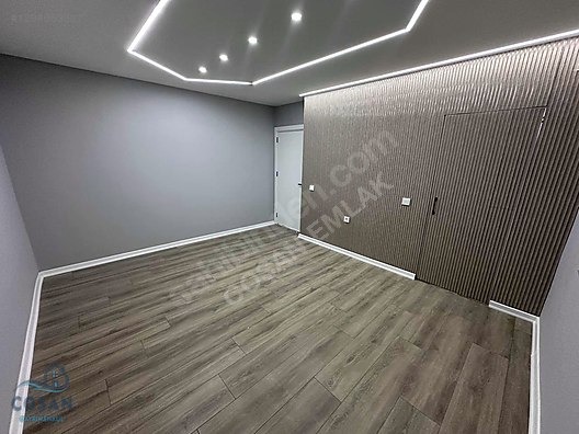 HAVUZLU EBEVEYN BANYOLU PANJURLU İÇİ KOMPLE YENİLENMİŞ 2+1 DAİRE - ANTALYA KONYAALTI fotoğraf 8