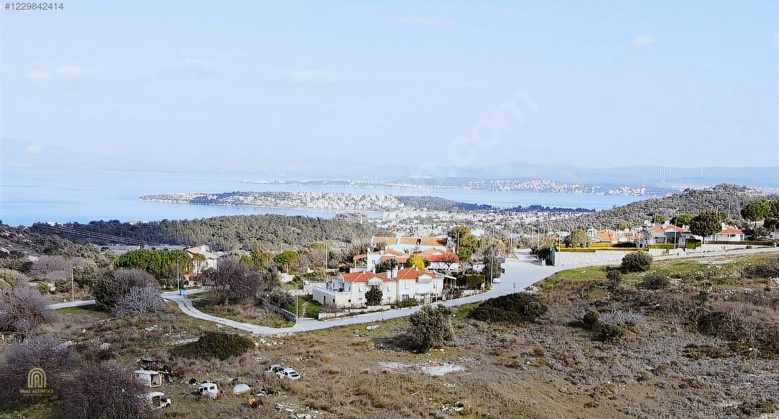 MARİNA VE SAKIZ ADASI MANZARALI %20 İMARLI SATILIK KUPON ARSA - İZMİR ÇEŞME fotoğraf 2