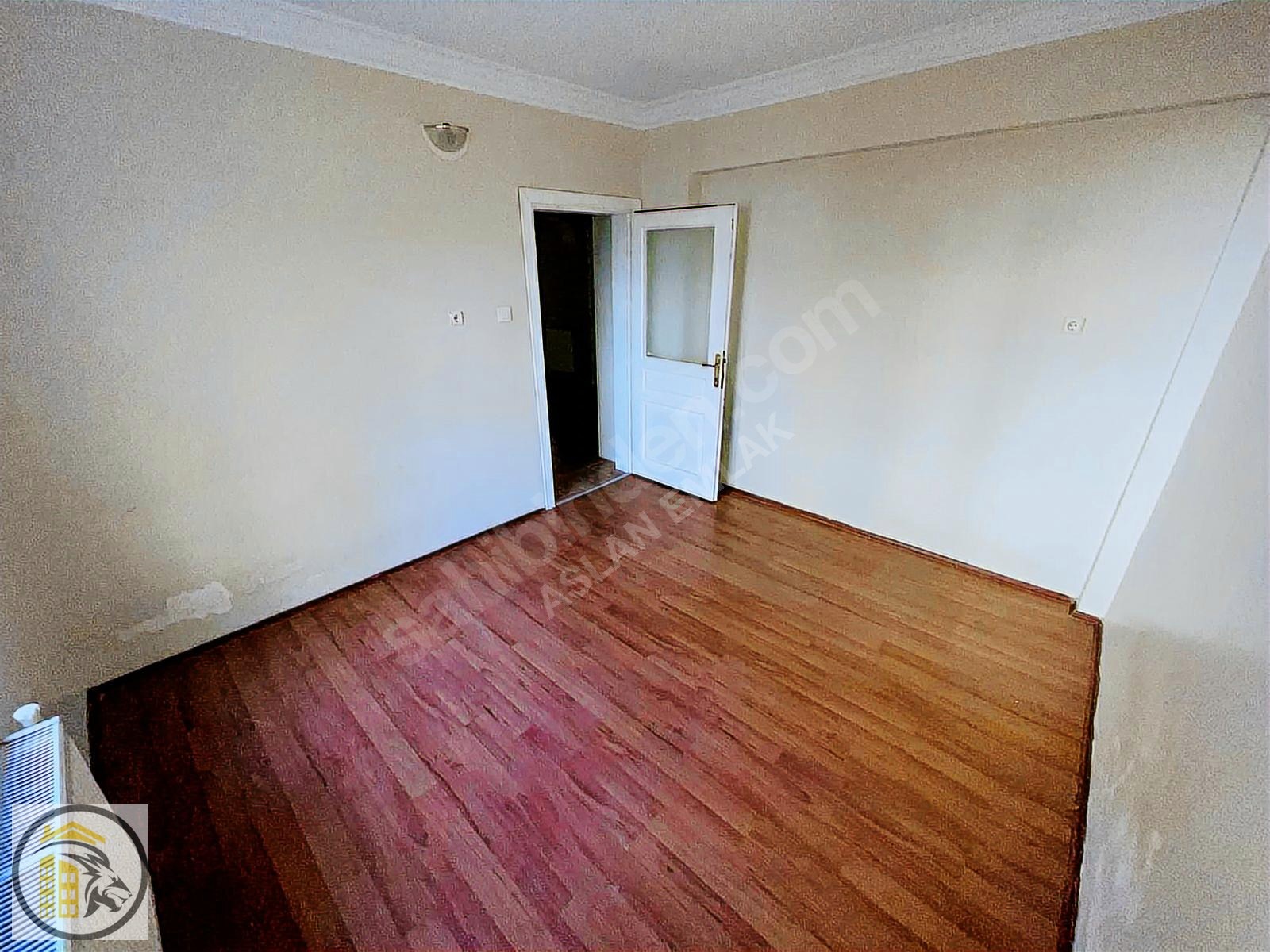ASLAN EMLAK'TAN FATİH MAH. MERKEZDE GENİŞ SATILIK 3+1 DAİRE - KÜTAHYA MERKEZ fotoğraf 10