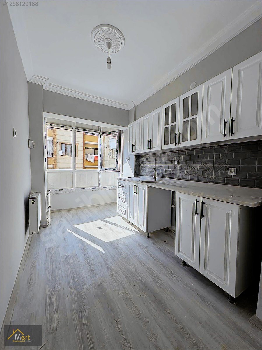 TAMAMINA YAKIN KREDİLİ ŞEHİR MERKEZİNDE SATILIK 3+1 YAPILI DAİRE - KIRIKKALE MERKEZ fotoğraf 3