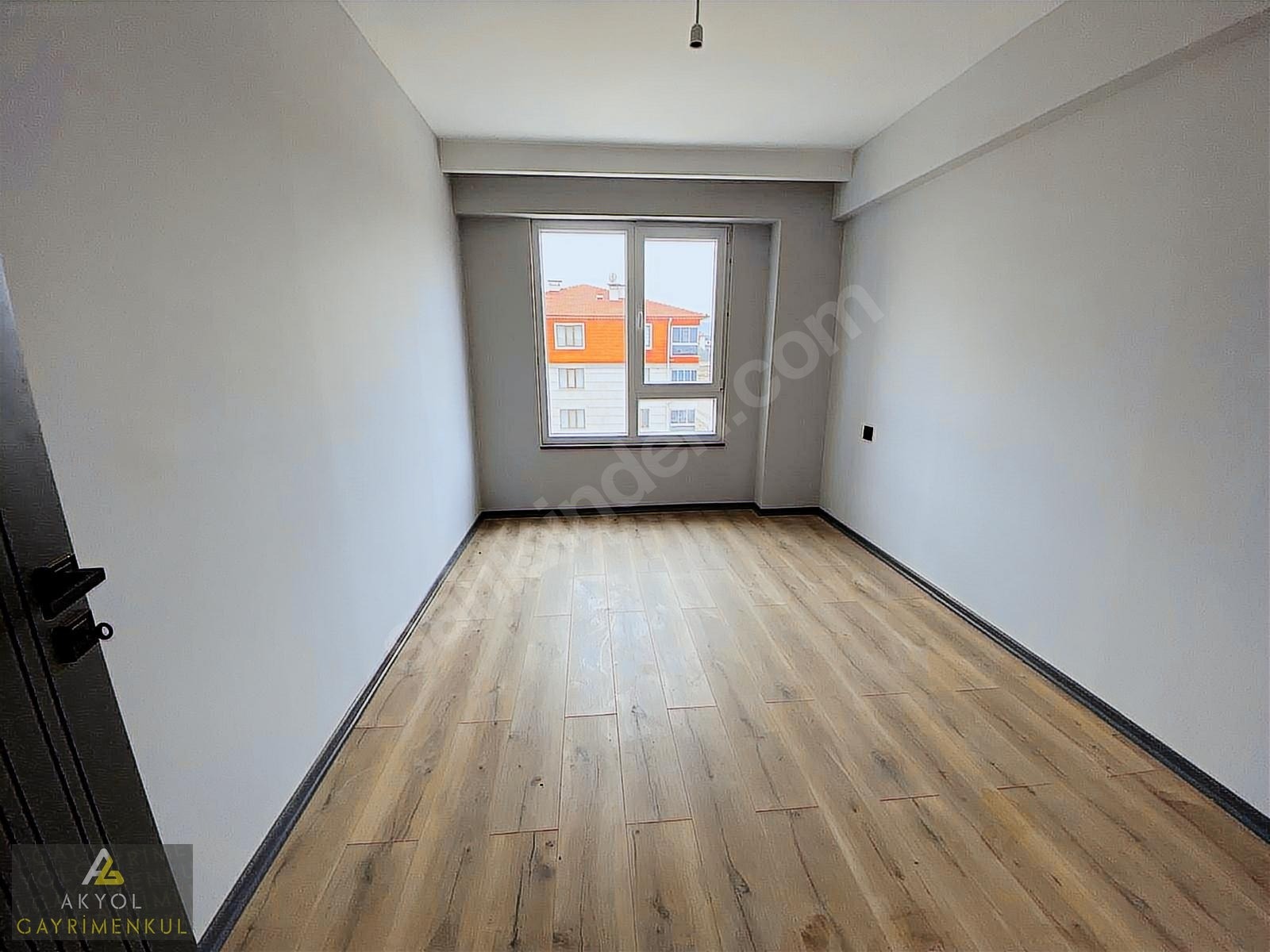 AKYOL'DAN ZAFERTEPEDE SATILIK GARAJLI GENİŞ SIFIR 2+1 DAİRE - KÜTAHYA MERKEZ fotoğraf 18