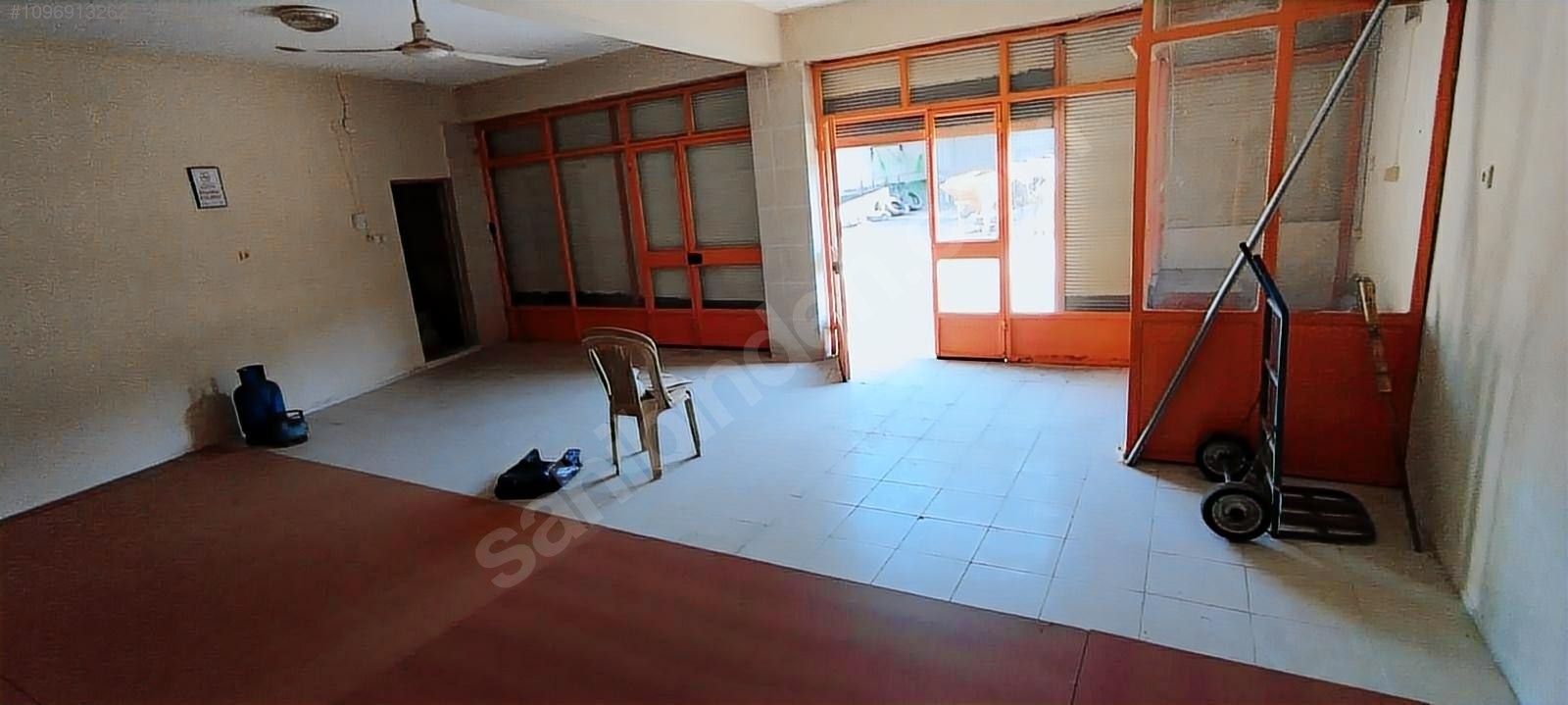 MECİDİYE MAHALLESİ MERKEZİNDE SATILIK DÜKKAN - MANİSA AKHİSAR fotoğraf 4