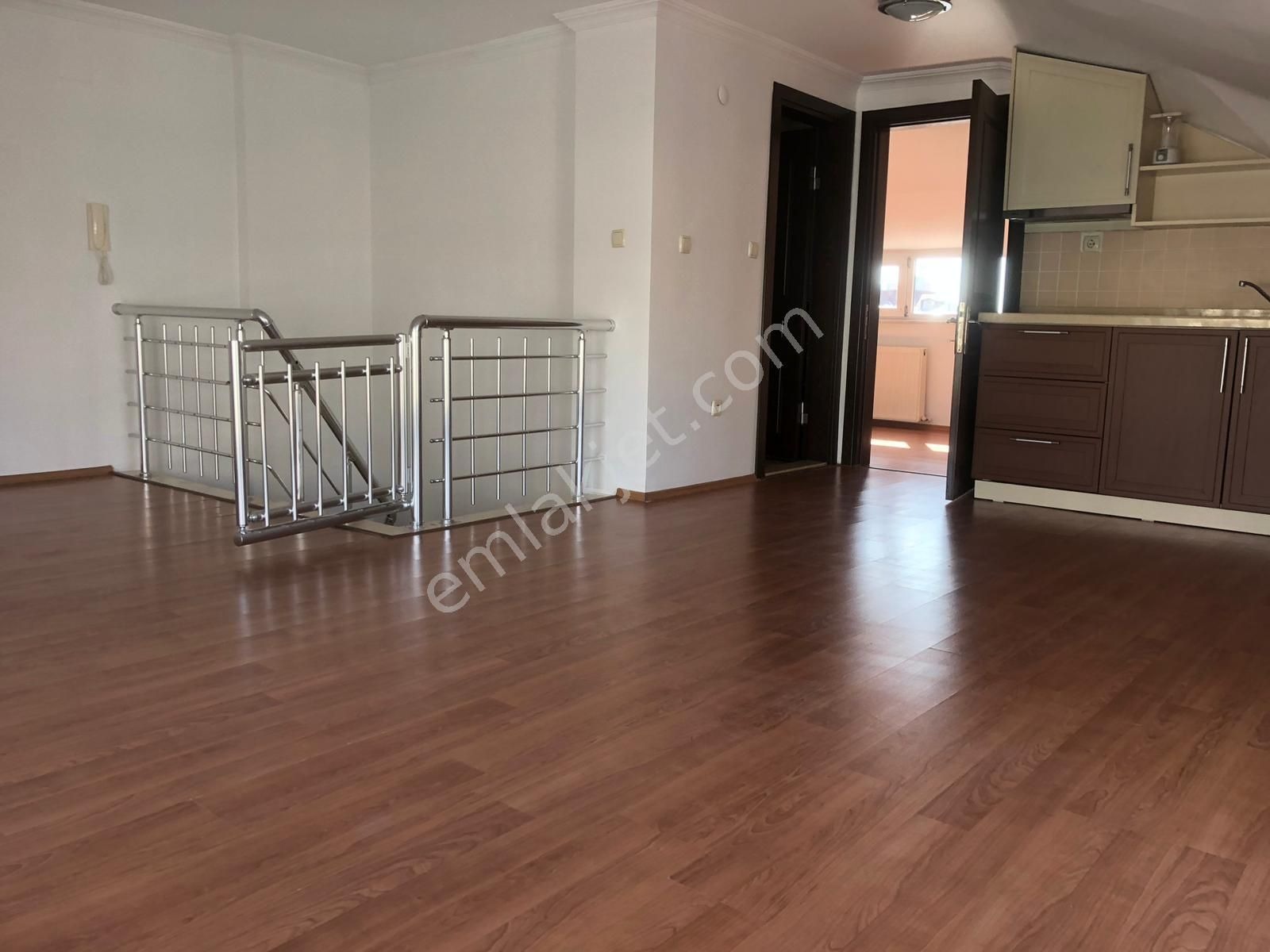 Baki Emlak'tan Petroliş'te 4+2 Dublex Satılık Daire - İSTANBUL KARTAL fotoğraf 18