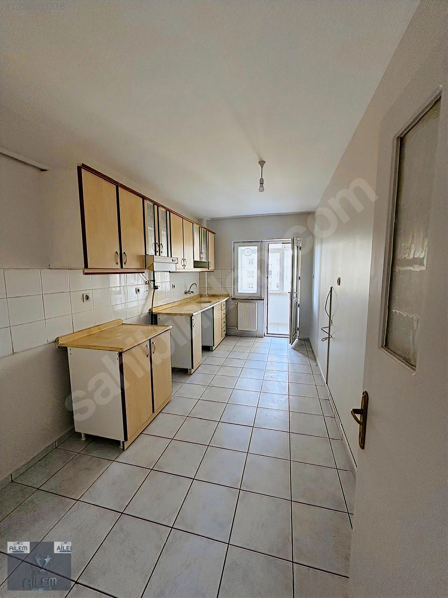 TINAZPEDE TRAMVAY DURAĞI YANI SATILIK 3+1 DAİRE TEMİZ BOŞ DAİRE - KAYSERİ MELİKGAZİ fotoğraf 6