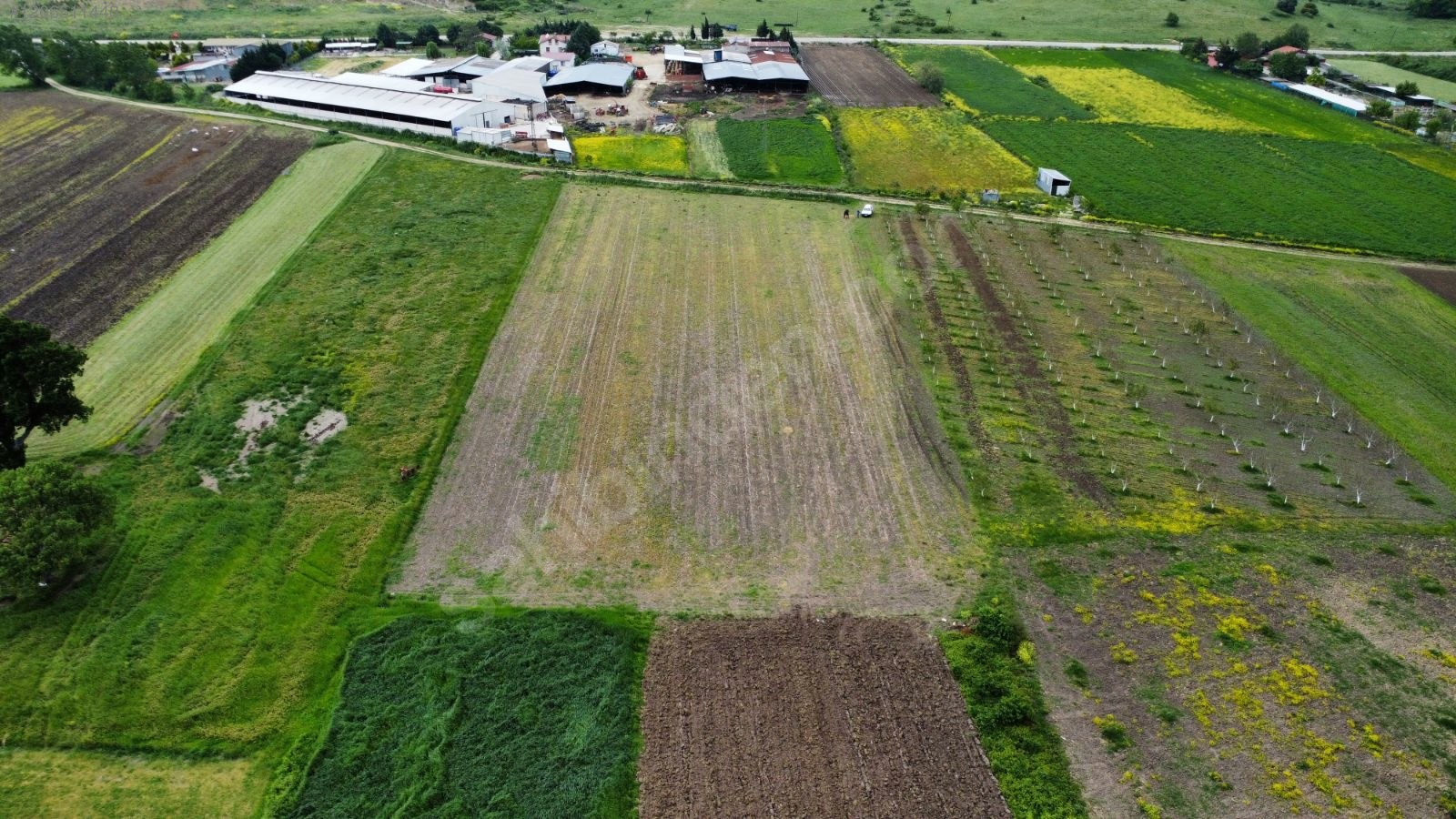 BURSA KARACABEY TOPHİSAR KÖYÜNDE 2.500  M² TARLA SATILIKTIR - BURSA KARACABEY fotoğraf 10