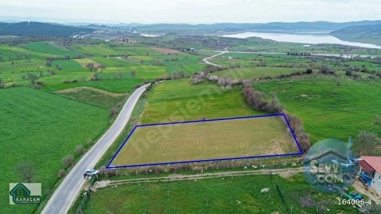 ALTIEYLÜL BAYAT KÖYÜNDE ASVALTA CEPHE TARLA - BALIKESİR ALTIEYLÜL fotoğraf 2