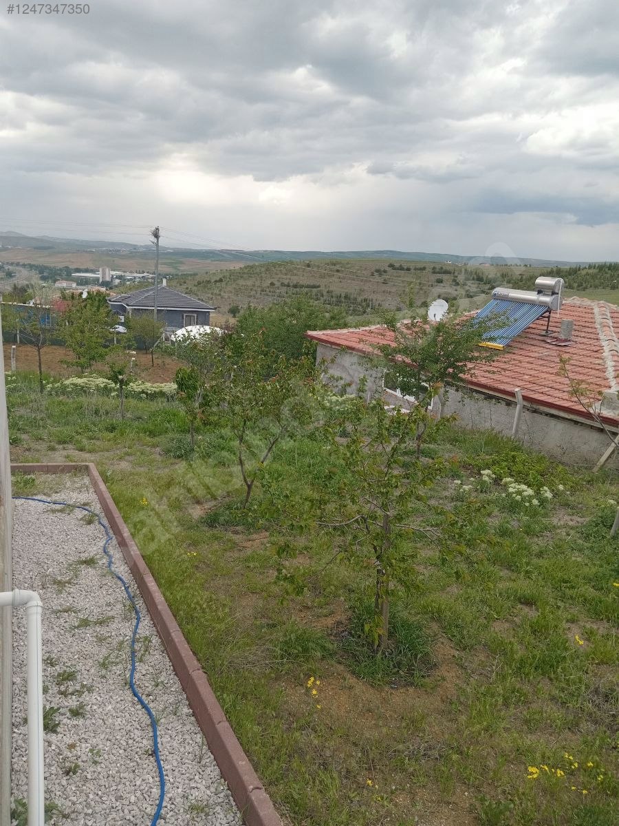 ANKARA ELMADAĞ HASANOĞLAN BAHÇELİEVLER KÖYÜNDE 435 M² ARSAMIZ  SATILIKTIR - ANKARA ELMADAĞ fotoğraf 18