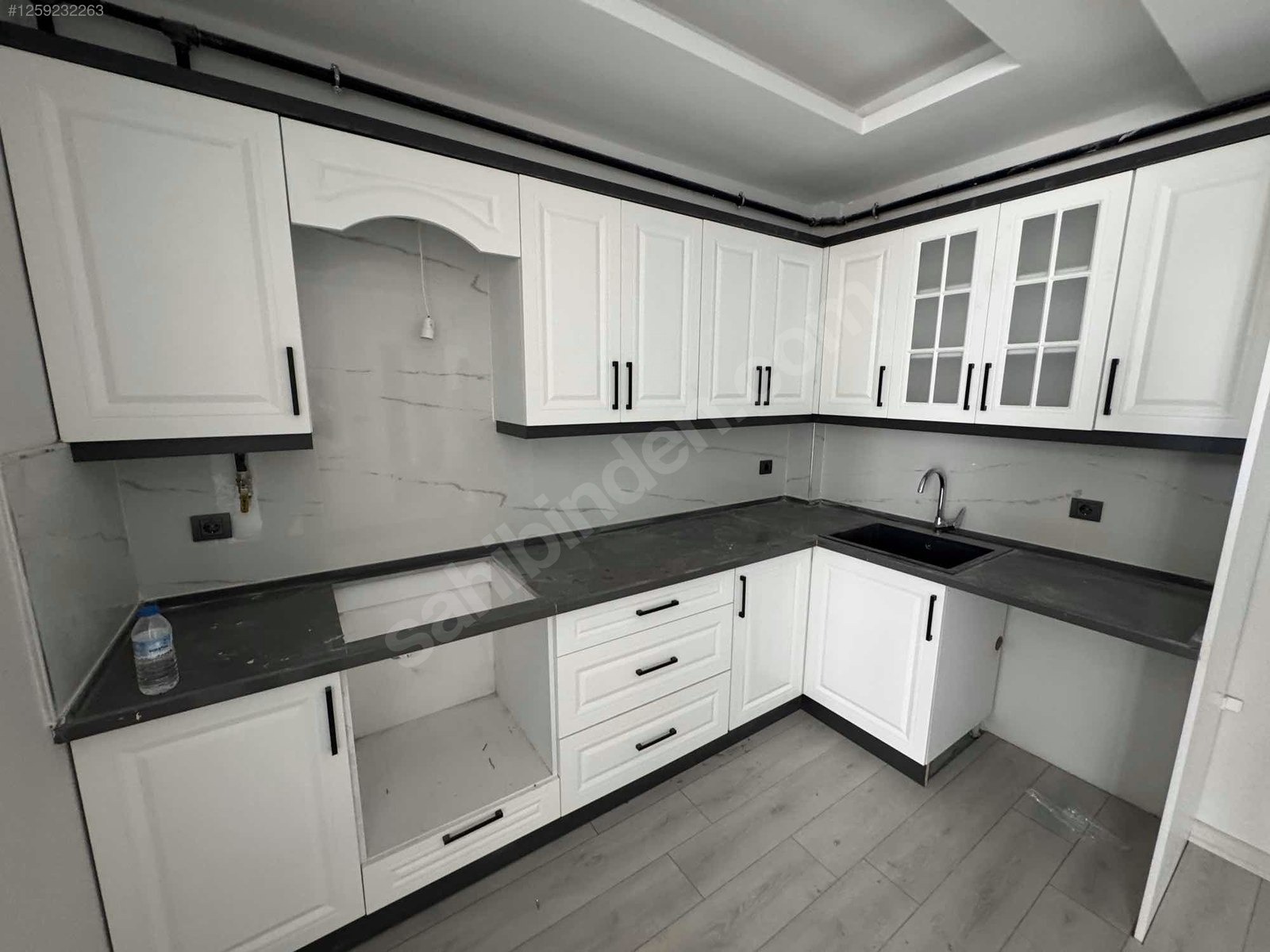 DOSTLARDAN HÜRRİYET DE 2+0 SATILIK DAİRE - MANİSA AKHİSAR fotoğraf 2