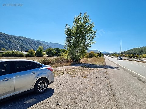 Cadde Emlaktan asfaltın kenarında satılık arsa ve tavuk çiftliği - KARABÜK ESKİPAZAR fotoğraf 3