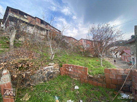 AKN GAYRİMENKULDEN SATILIK ŞEHİR MERKEZİNDE MÜSTAKİL EV VE ARSA - TOKAT NİKSAR fotoğraf 5