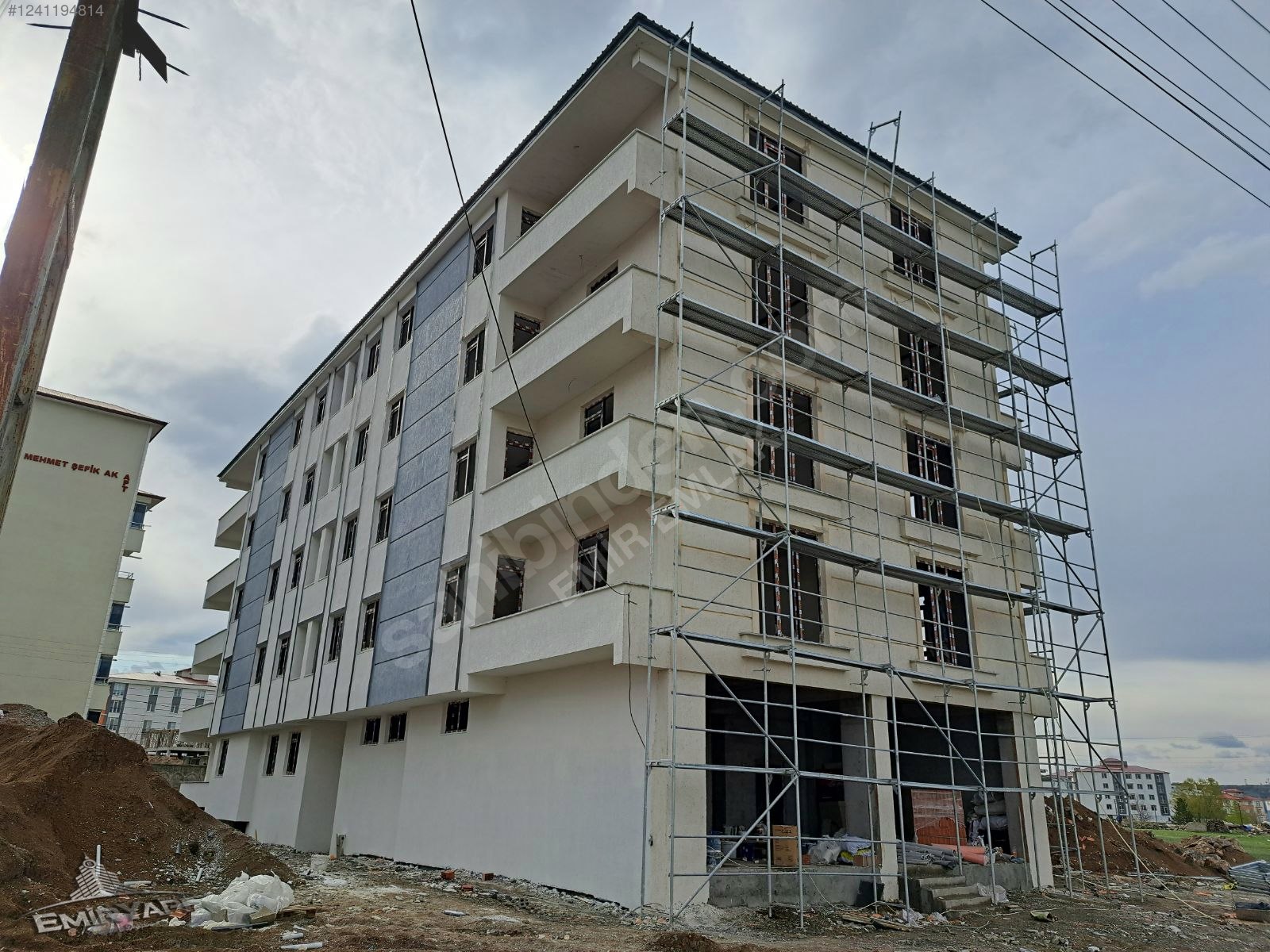 EMİR EMLAK GAYRİMENKULDEN SATILIK 2+1 DAİRELER EMNİYET MD.KARŞI - KARS MERKEZ fotoğraf 5