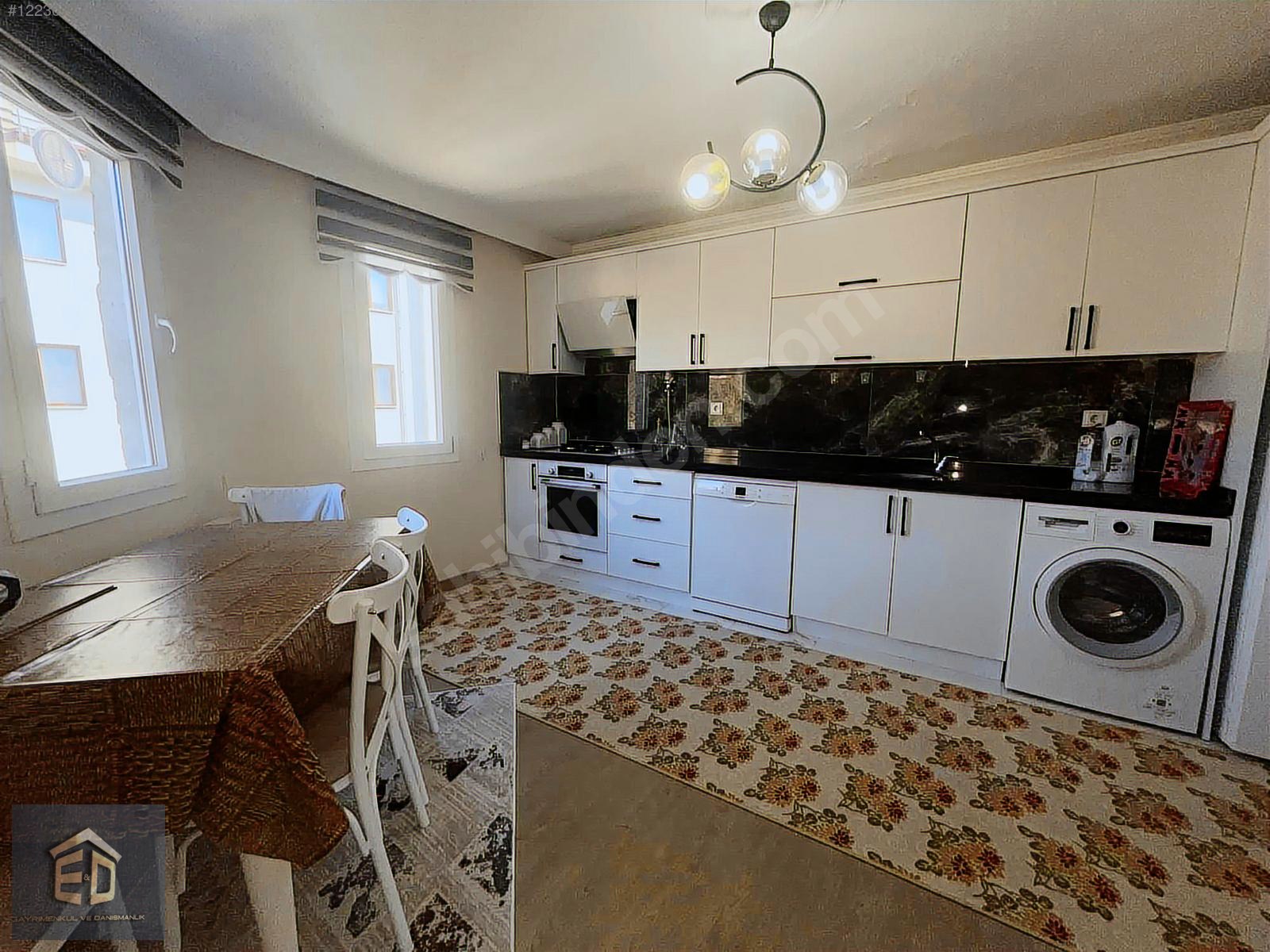 MERKEZ OKULLAR BÖLĞESINDE SATILIK 160M2 3+1 DAİRE - TRABZON ARAKLI fotoğraf 2