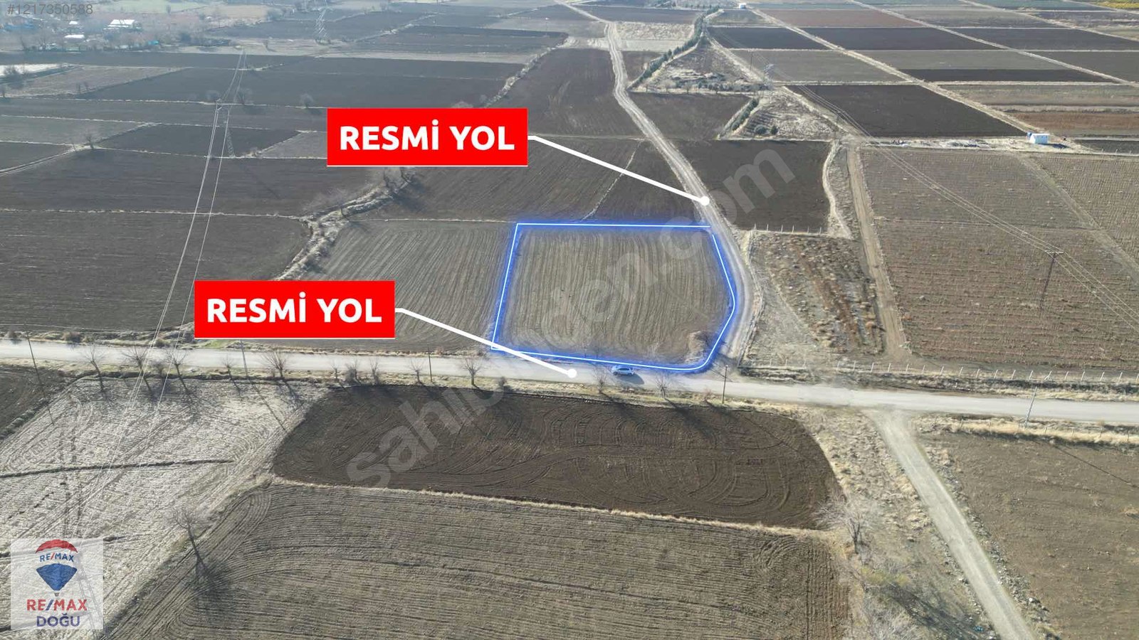 REMAX DOĞUDAN KORUCU KÖYÜNDE SATILIK GÖL MANZARALI TARLA - ELAZIĞ MERKEZ fotoğraf 7