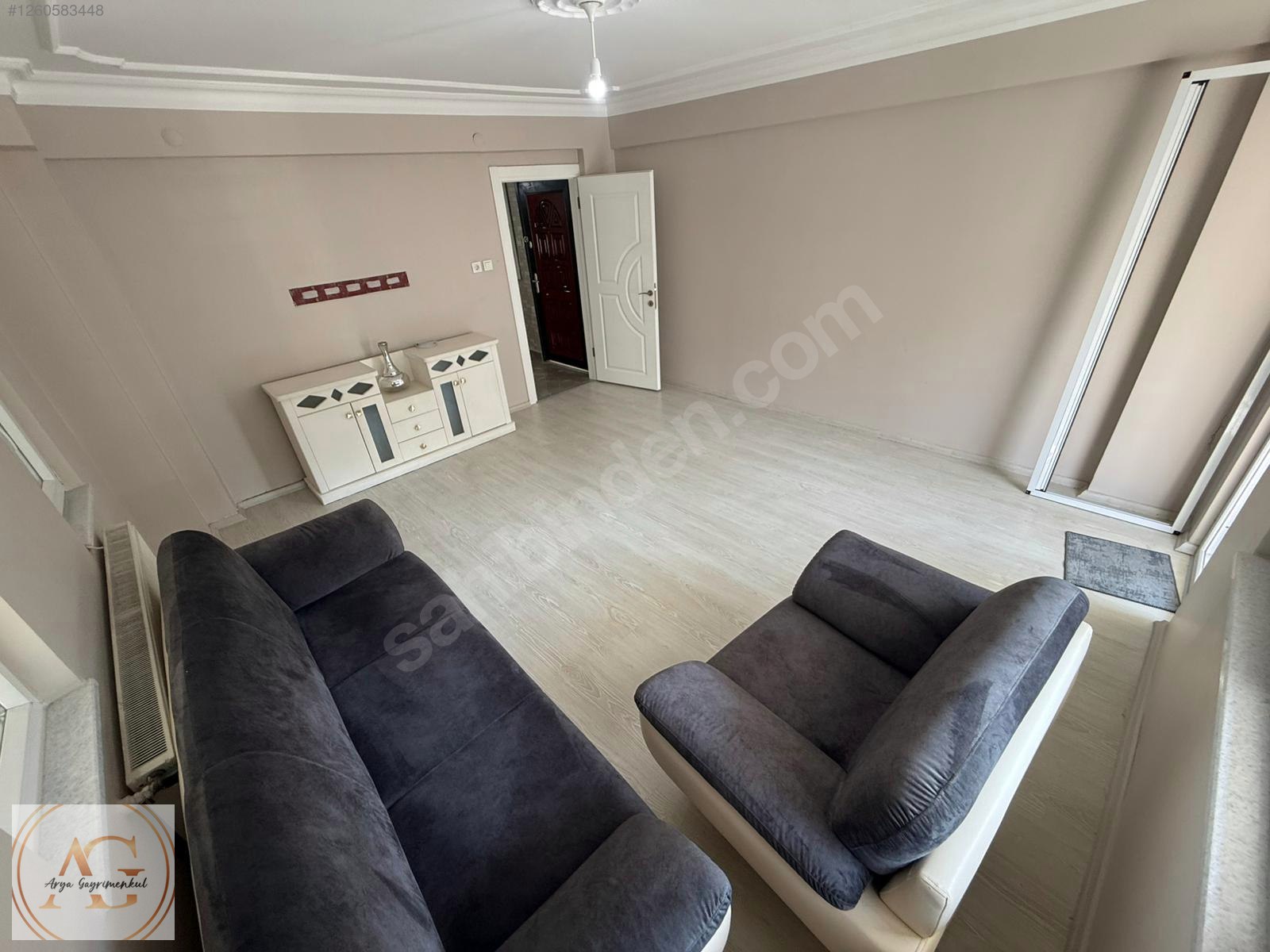 ARYA'DAN AKÇAY SARIKIZ'DA 2+1 ARAKAT ÖN CEPHE SATILIK DAİRE - BALIKESİR EDREMİT fotoğraf 2