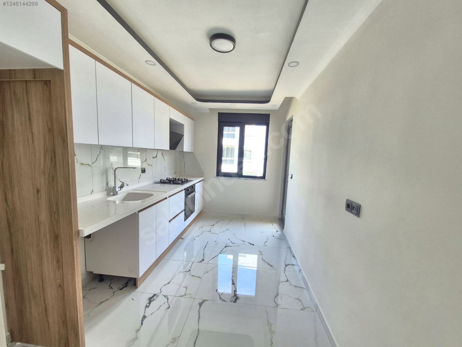 ARYA'DAN ALTINKUM'DA SATILIK 2+1 AYRI MUTFAK ÖN CEPHE DAİRE - BALIKESİR EDREMİT fotoğraf 2