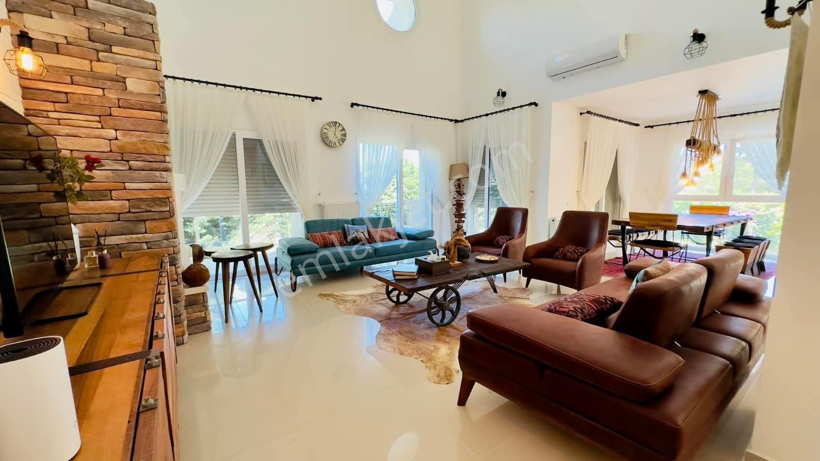 Kuşadası Soğucakta 6+2 Müstakil Villa. - AYDIN KUŞADASI fotoğraf 18