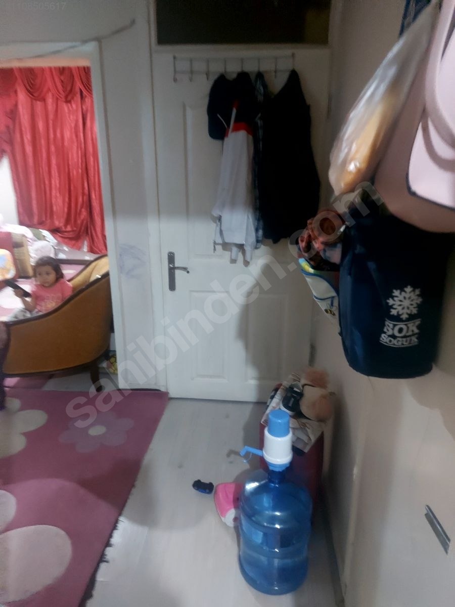 tapu sahibinden merkezde müstakil ev 3 ARTI 1 CATI KATLI TERASLI - BURSA GEMLİK fotoğraf 3