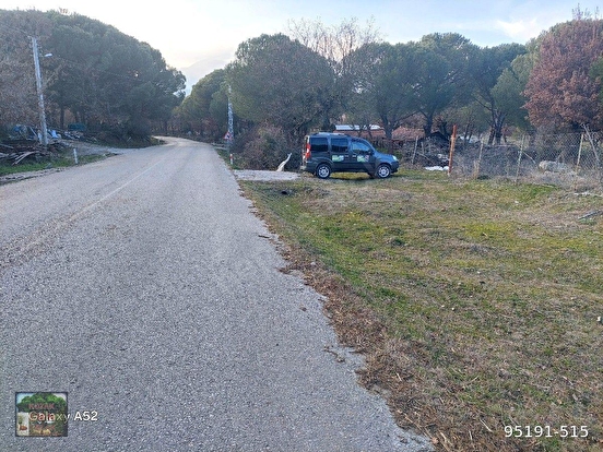 BERGAMA KOZAK YAYLASI KARAVELİLER MAH DE 2360 m2 BAHÇE - İZMİR BERGAMA fotoğraf 12