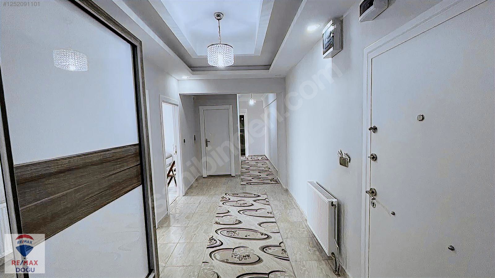 REMAX DOĞU' DAN ULUKENTTE LÜX SATILIK 3+1 DAİRE - ELAZIĞ MERKEZ fotoğraf 4
