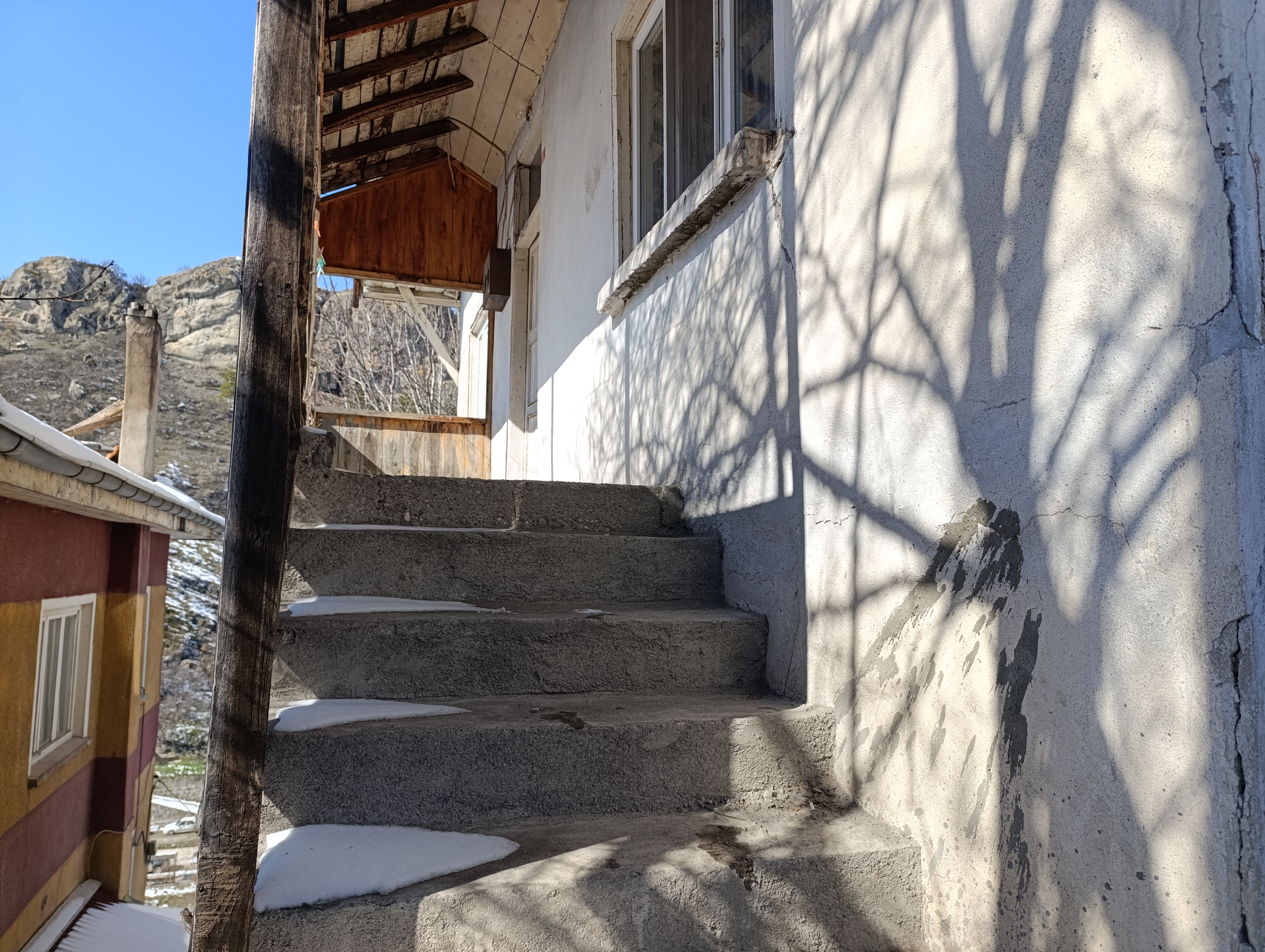 BOLU GÖYNÜK ÇEŞME MAH.MÜSTAKİL 3 KATLI KERPİÇ EV - BOLU GÖYNÜK fotoğraf 14