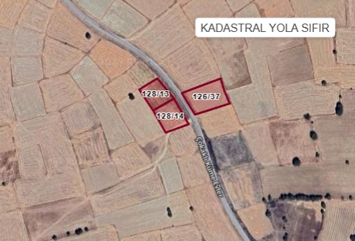 UŞAK KARAHALLI ÇOKAKLI KÖYÜ’NDE 1183 M² TARLA SATILIKTIR - UŞAK KARAHALLI fotoğraf 3