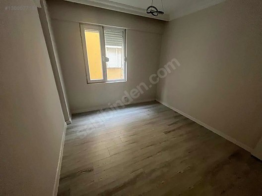 AKÇAY KÖŞEMDEN CUMA PAZARINDA AYRI MUTFAK 2+1 SATILIK DAİRE - BALIKESİR EDREMİT fotoğraf 1