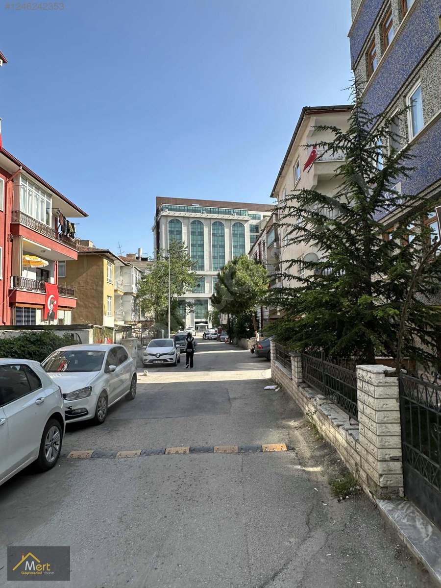 YAYLACIK MAH.YENİ ADLİYE ARKASI ASANSÖRLÜ 4+1 180M2 FIRSAT DAİRE - KIRIKKALE MERKEZ fotoğraf 2