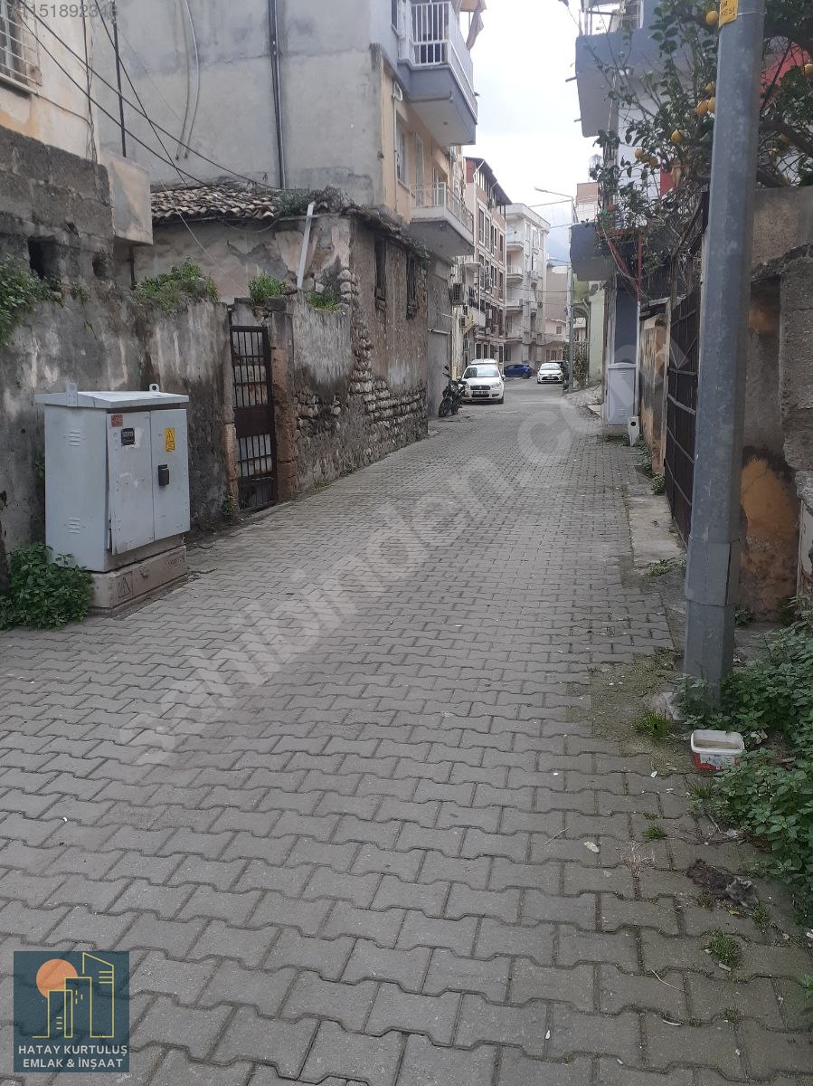 KURTULUŞ EMLAKTAN YENİŞEHİR MAHALLESİNDE SATILIK ARA KAT DAİRE - HATAY İSKENDERUN fotoğraf 8