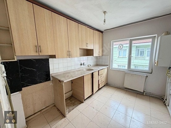 ROYAL EMLAKTAN UYGUN FİYATLI KİRALIK 2+1 DAİRELER - AMASYA MERKEZ fotoğraf 2