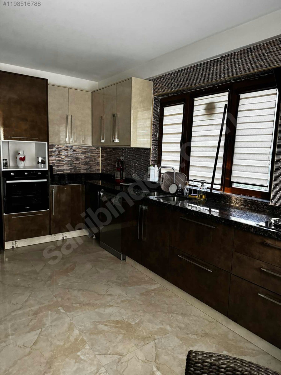 Bursa doburcada muhteşem doğa ve orman manzaralı 4 katlı villa - BURSA OSMANGAZİ fotoğraf 7