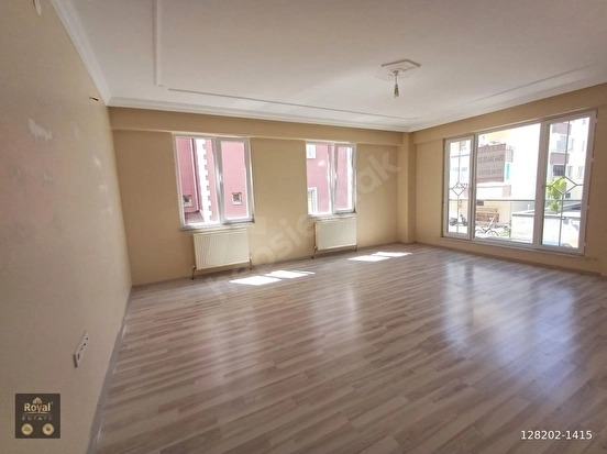ROYAL EMLAKTAN ŞEYHCUİ MAHALLESİNDE KİRALIK 3+1 FIRSAT DAİRE! - AMASYA MERKEZ fotoğraf 7