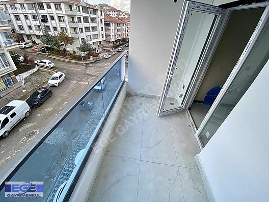 EGE'DEN DURALİ ALIÇ MH. 3+1 5.KAT ÇİFT BALKONLU FIRSAT DAİRE!!! - ANKARA MAMAK fotoğraf 13