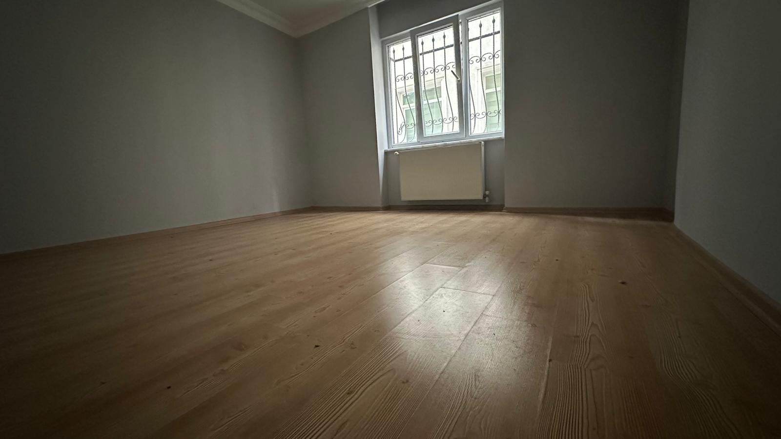 bahçelievler. Cumhuriyet mah. Satılık 3+1 ara kat yeni daire - İSTANBUL BAHÇELİEVLER fotoğraf 4