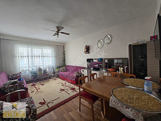 Nera'dan Kordonboyu Caddeye Dört Bina Mesafede Katta Satılık 3+1 - ANKARA YENİmahalle fotoğraf 8