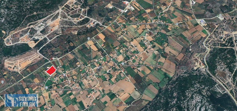 SOYDAN EMLAK'TAN SATILIK YOL KENARI KÖY YERLEŞİM ALANI İÇİNDE - MUĞLA MENTEŞE fotoğraf 4