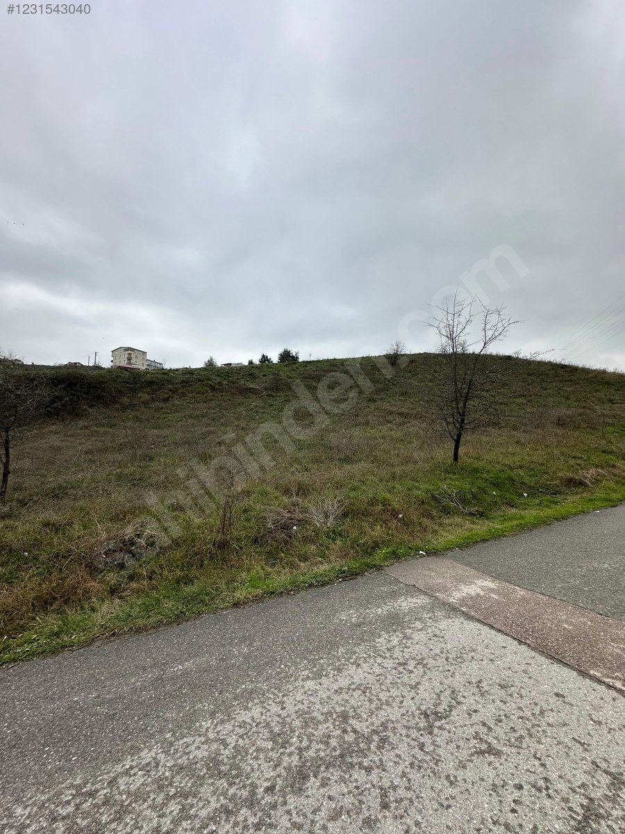 GEBZE EMEK MAHALLESİ'NDE 5 YOLUN BİRLEŞİMİNDE SATILIK ARSA !! - KOCAELİ ÇAYIROVA fotoğraf 3