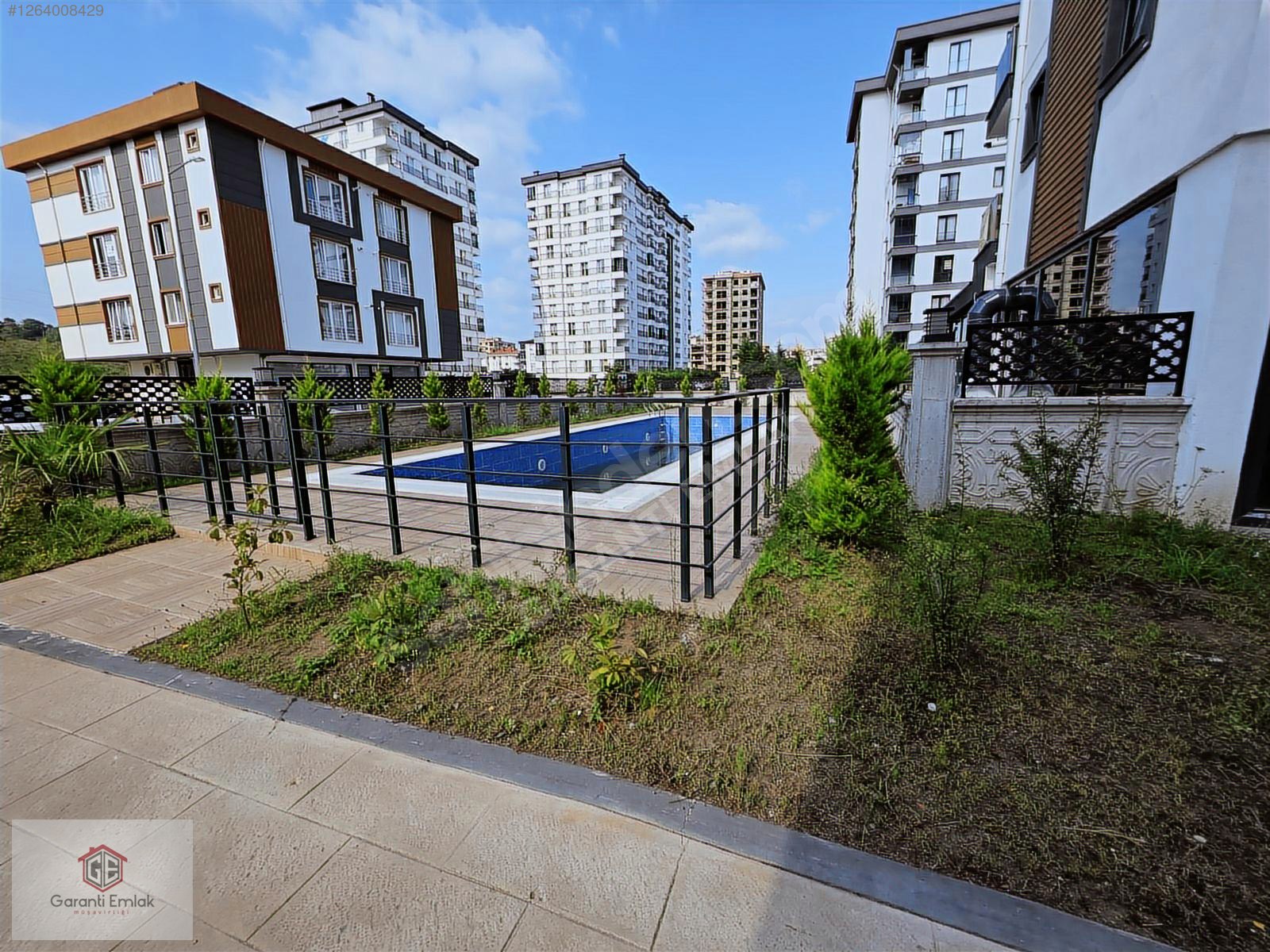 CUMHURİYET MAH 3.KAT HAVUZLU SİTEDE 65M2 SATILIK ACİL 2+1 DAİRE - ORDU ALTINORDU fotoğraf 4