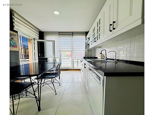 BEYLİKDÜZÜ KAVAKLI MAHALLESİ SATILIK 3+1 - GENİŞ M2 FIRSAT DAİRE - İSTANBUL BEYLİKDÜZÜ fotoğraf 9
