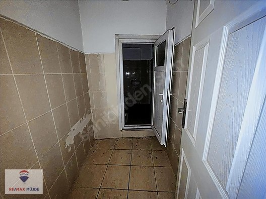 GAZİOSMANPAŞA HAVUZBAŞI SANAYİDE KİRALIK 190M2 ATÖLYE-İMALATHANE - İSTANBUL GAZİOSMANPAŞA fotoğraf 11