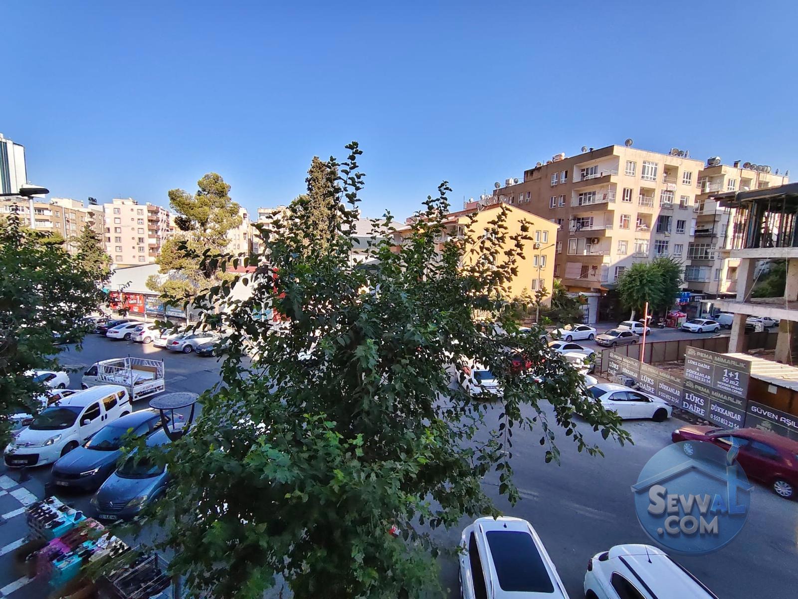 BAHÇELİ EVLER MAH. ACİL SATILIK 1. KAT 3+1 ODALI 150 m2 OFİS - BÜRO. (EKSP BZKRT - ŞANLIURFA HALİLİYE fotoğraf 7
