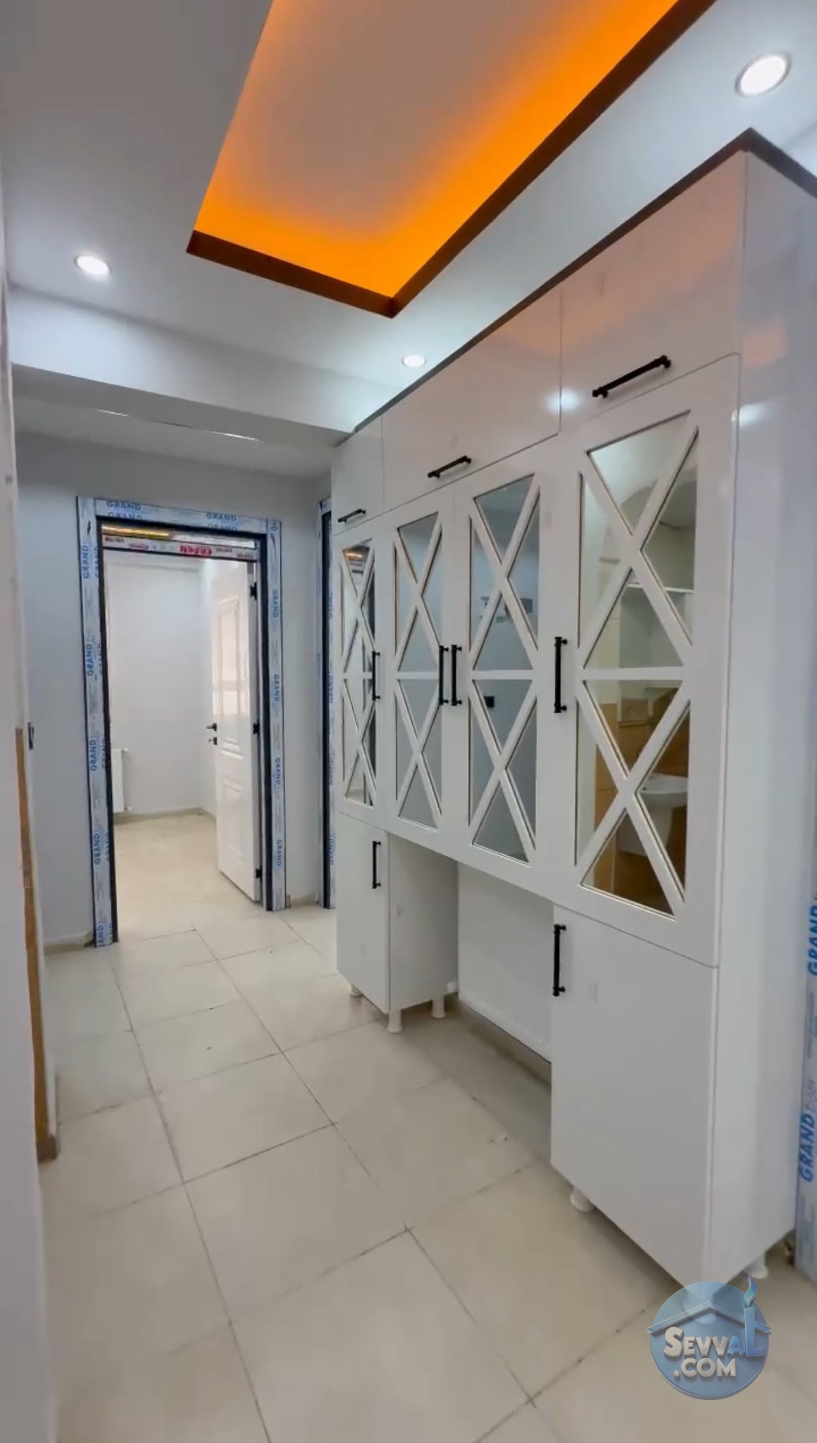 AHMET YESEVİ MAH YÜKSEK GİRİŞ 3+1 D.GAZ KAPIDA  YETKİ NO: 6300012  - ŞANLIURFA HALİLİYE fotoğraf 8