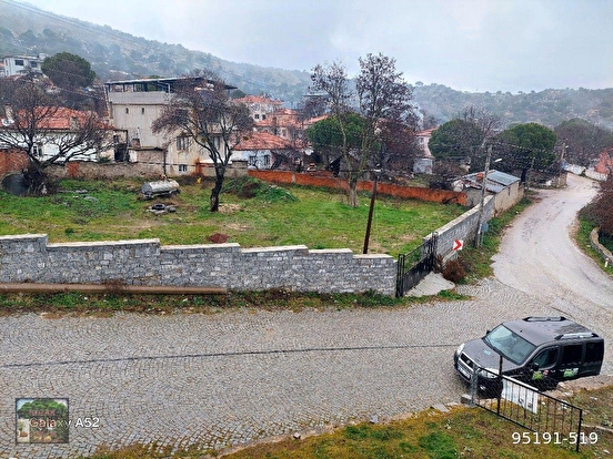BERGAMA KOZAK YAYLASI TERZİHALİLLER MAH DE İKİ ADET 550 M2 ARSA - İZMİR BERGAMA fotoğraf 5