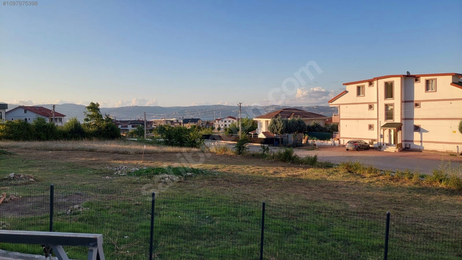 YENİKÖYDE YOLA 37 m CEPHELİ DENİZ GÖREN KONUMDA 947 M2 ARSA - KOCAELİ BAŞİSKELE fotoğraf 10