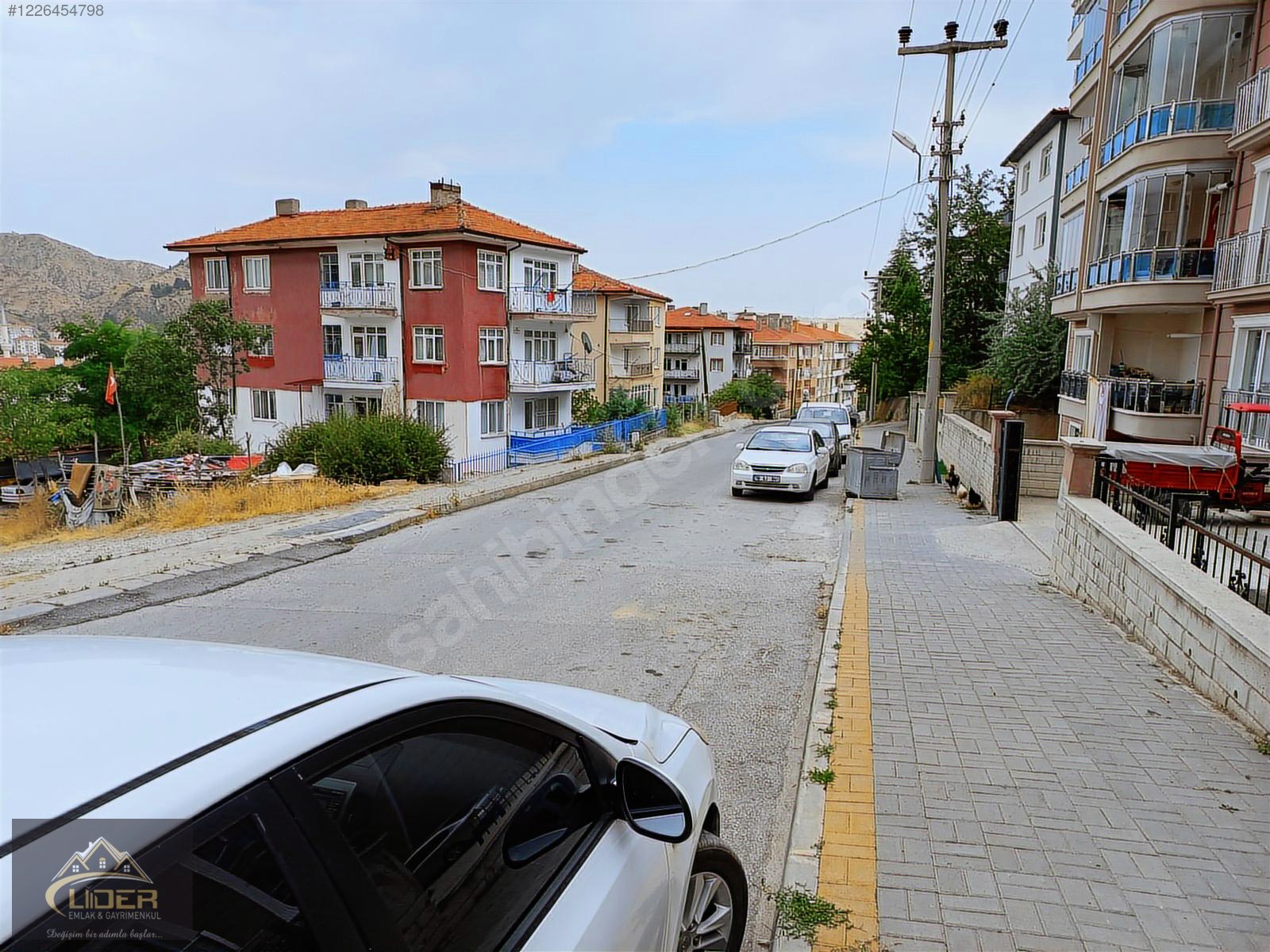 LİDER EMLAK AKSU MAH.DE 1+1 İÇİ FUL YAPILI FERDİ KOMBİLİ DAİRE - ÇANKIRI MERKEZ fotoğraf 2