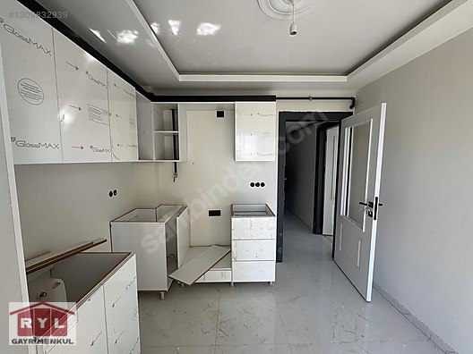 KARTAL YAKACIKTA SİTE İÇİNDE YÜKSEK KATTA FERAH 2+1 DAİRE - İSTANBUL KARTAL fotoğraf 47