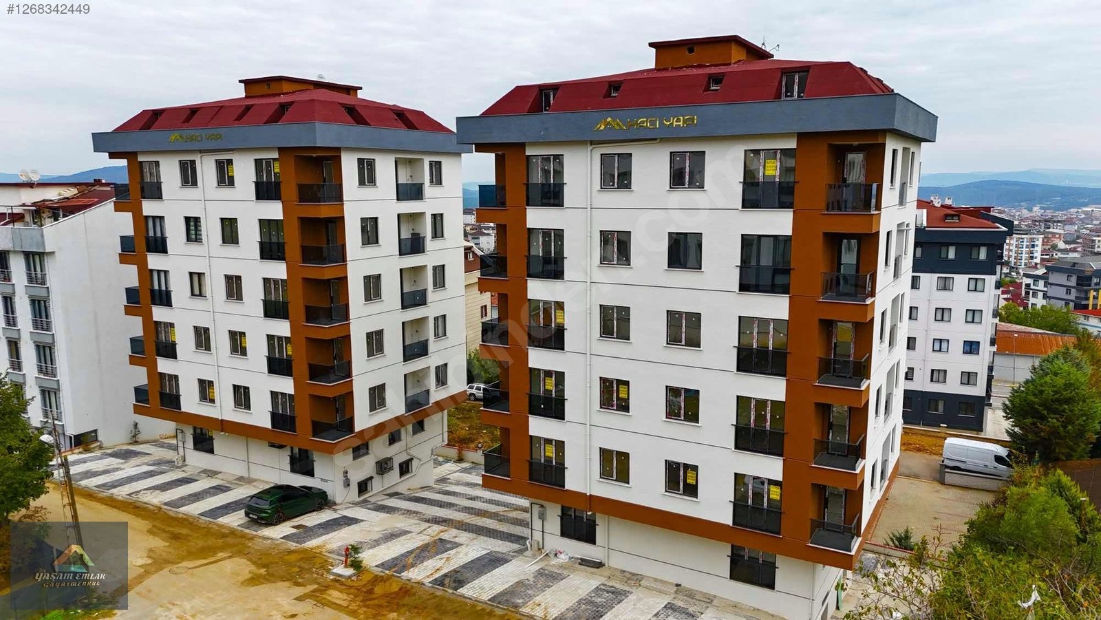 YAŞAM'DAN NECİP FAZIL MAH. İKİ BLOKLU SİTE İÇİ LÜSK 2+1 DAİRE