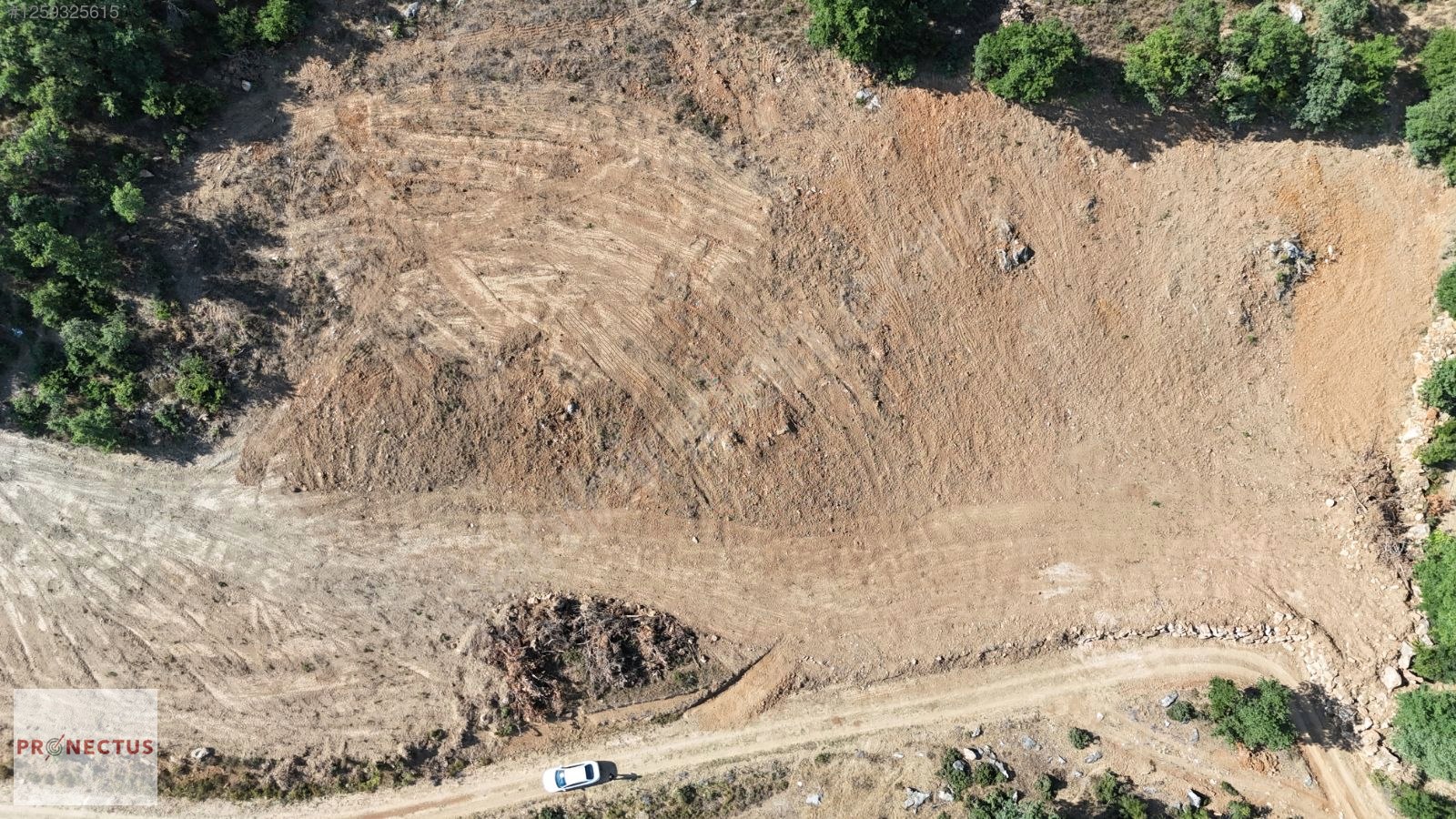 İZNİK YÖRÜKLER MAH. 7590 M2 GÖL MANZARALI ARSA - BURSA İZNİK fotoğraf 4