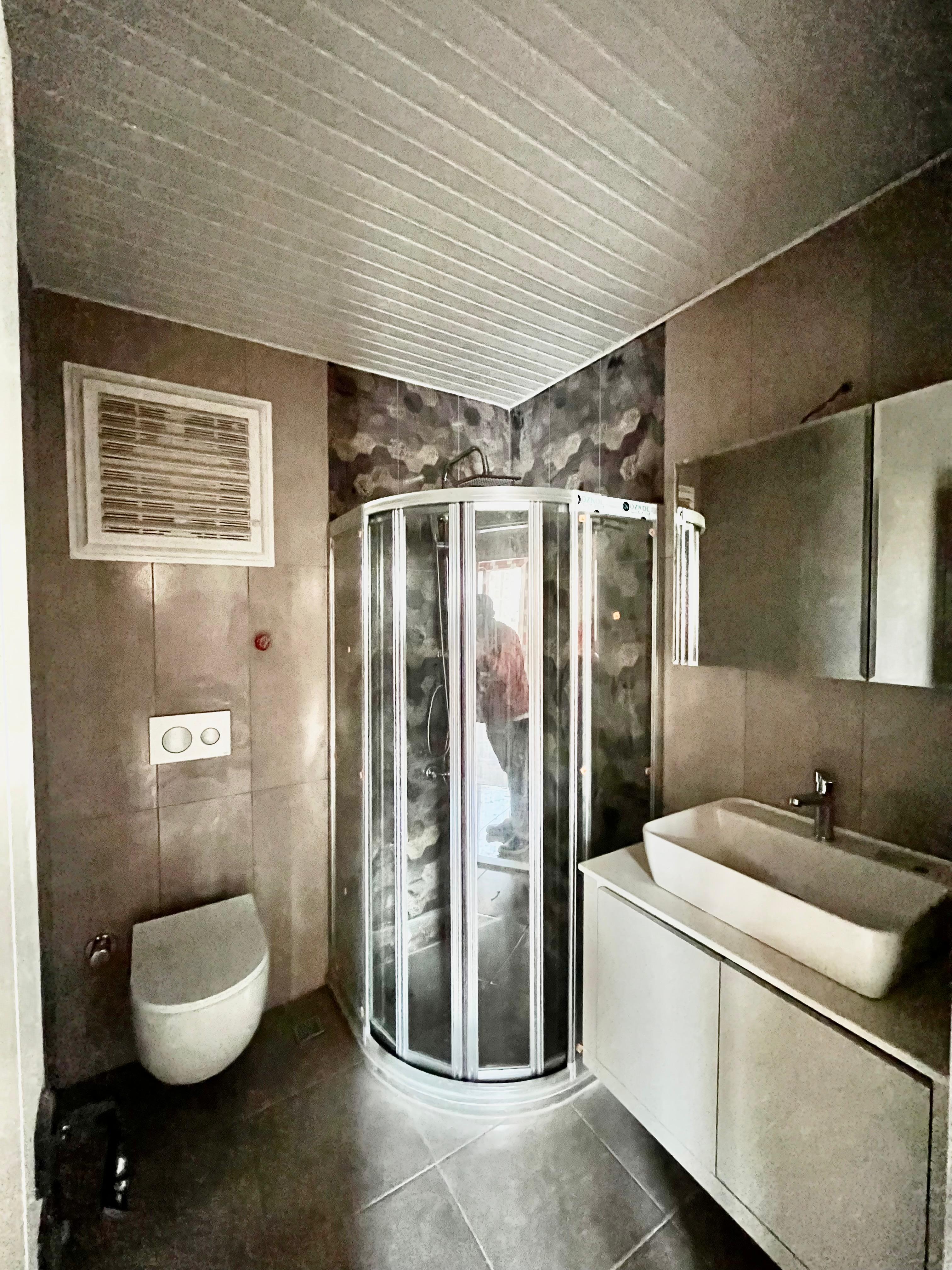 FIRSAT!!! KUYULUKTA 2. ÇEVRE YOLU YANI 3+1 200M2 TERASLI DAİRE - MERSİN MEZİTLİ fotoğraf 4