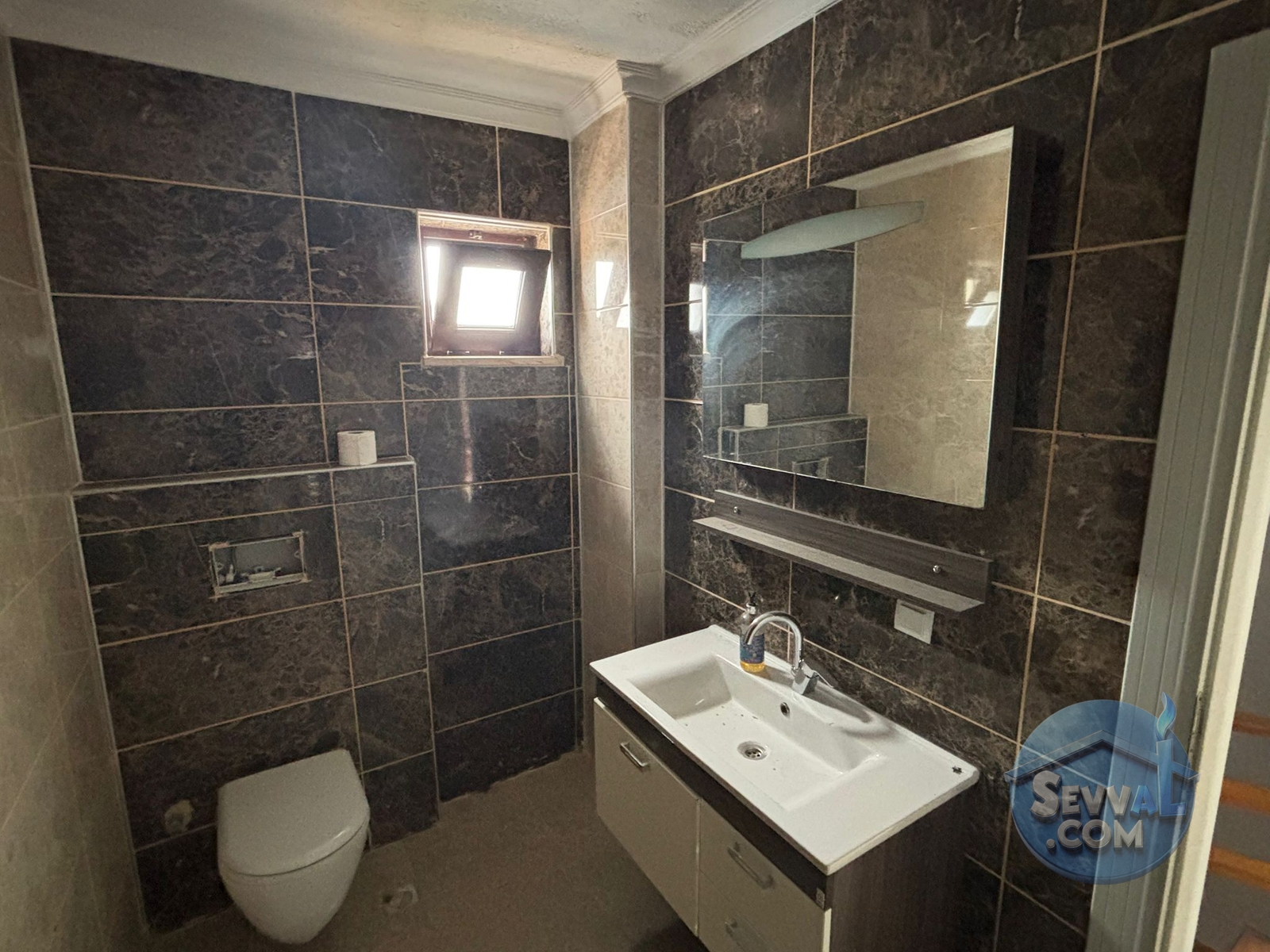 HAVUZLU SİTEDE ÇATI DUBLEKS 3+1 SATILIK DAİRE - Kocaeli Gölcük fotoğraf 7
